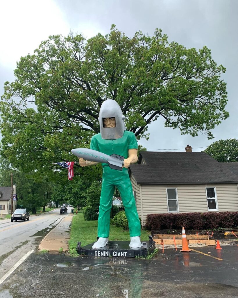 Route 66, Chicago to Springfield: the Gemini Giant, Wilmington
